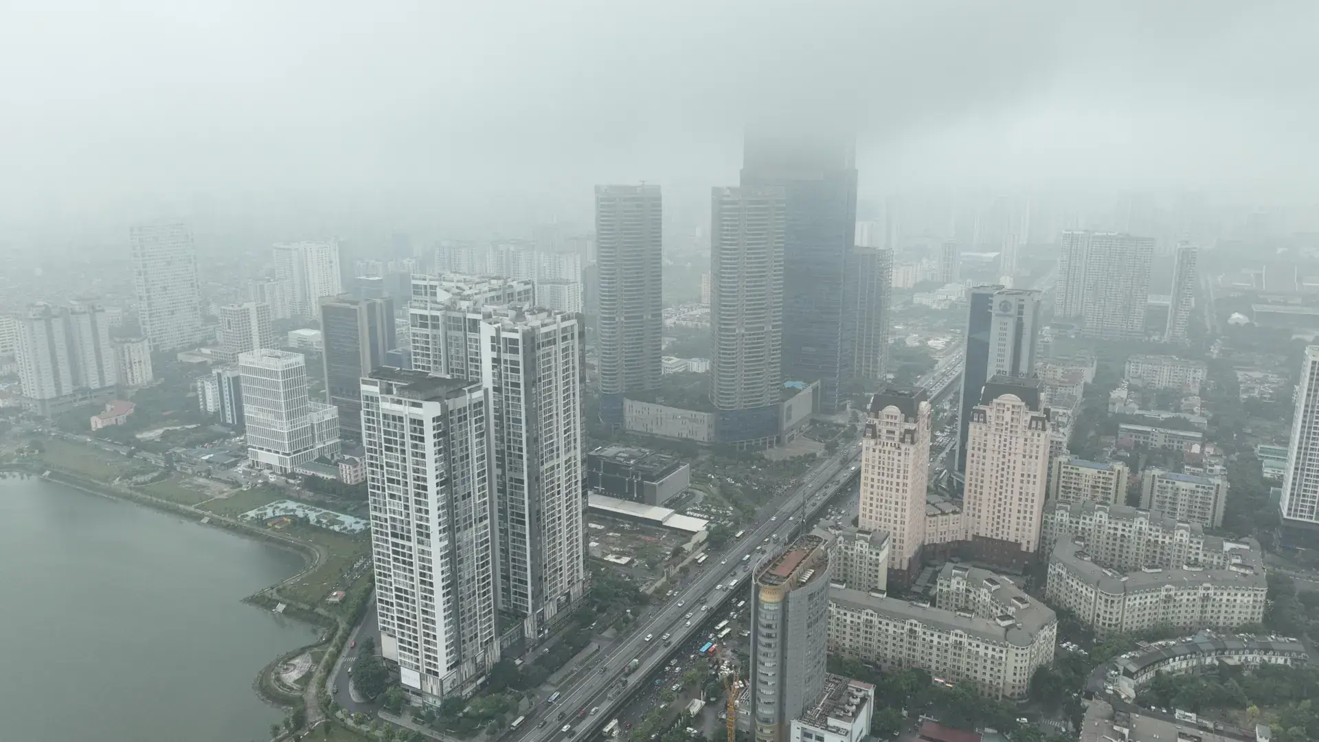 Hà Nội triển khai các biện pháp cấp bách về môi trường không khí